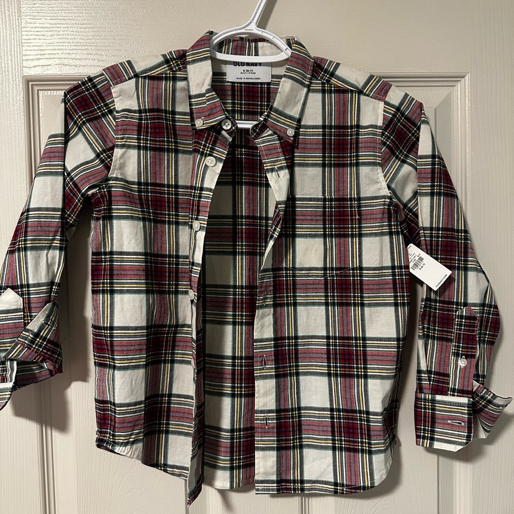 Old Navy Kids Plaid Button-Down Shirt - Red, Green, and White NWT Boys Small 6/7